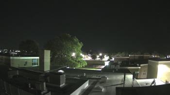 Weather camera view of Riverhead MS.