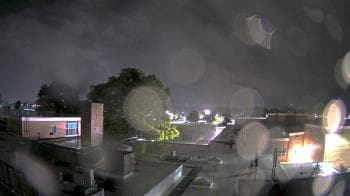 Weather camera view of Riverhead MS.