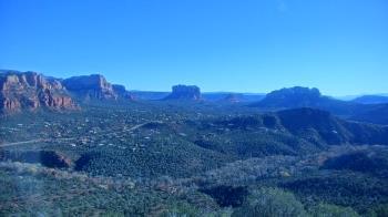 Weather camera view of Aeron Networks - Sedona Airport.