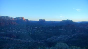 Weather camera view of Aeron Networks - Sedona Airport.