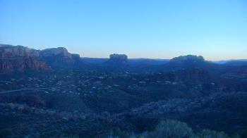 Weather camera view of Aeron Networks - Sedona Airport.
