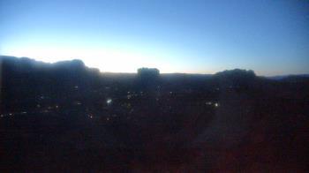 Weather camera view of Aeron Networks - Sedona Airport.