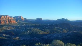 Weather camera view of Aeron Networks - Sedona Airport.