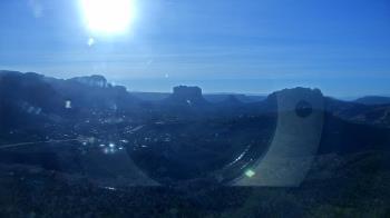 Weather camera view of Aeron Networks - Sedona Airport.