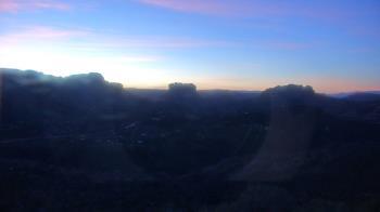 Weather camera view of Aeron Networks - Sedona Airport.