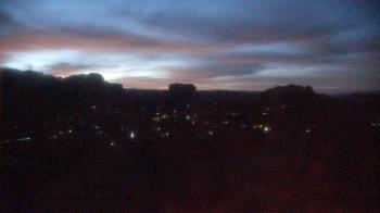 Weather camera view of Aeron Networks - Sedona Airport.