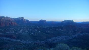 Weather camera view of Aeron Networks - Sedona Airport.