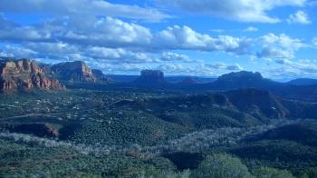 Weather camera view of Aeron Networks - Sedona Airport.