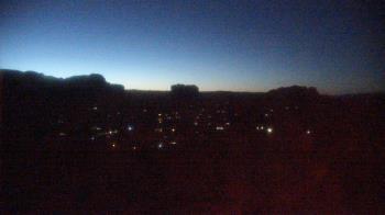 Weather camera view of Aeron Networks - Sedona Airport.