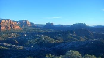 Weather camera view of Aeron Networks - Sedona Airport.