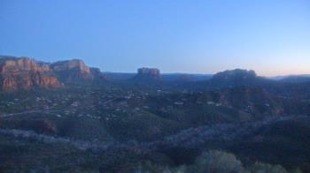 Weather camera view of Aeron Networks - Sedona Airport.