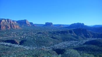 Weather camera view of Aeron Networks - Sedona Airport.