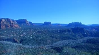 Weather camera view of Aeron Networks - Sedona Airport.