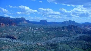 Weather camera view of Aeron Networks - Sedona Airport.
