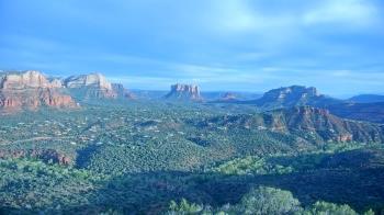 Weather camera view of Aeron Networks - Sedona Airport.