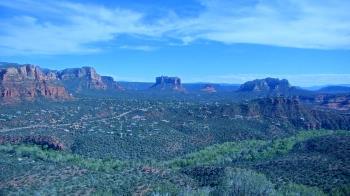 Weather camera view of Aeron Networks - Sedona Airport.