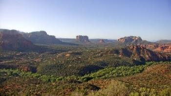 Weather camera view of Aeron Networks - Sedona Airport.