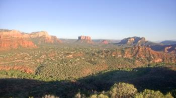 Weather camera view of Aeron Networks - Sedona Airport.
