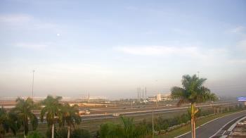 Weather camera view of Seagate.