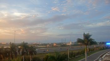 Weather camera view of Seagate.