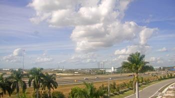 Weather camera view of Seagate.