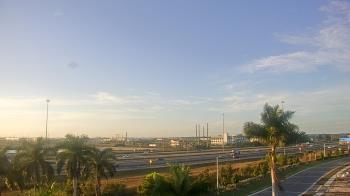 Weather camera view of Seagate.