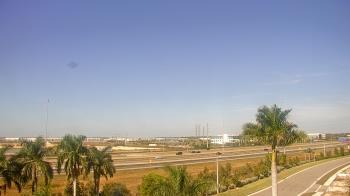 Weather camera view of Seagate.