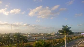 Weather camera view of Seagate.