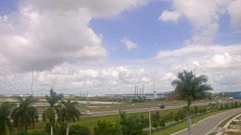 Weather camera view of Seagate.
