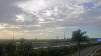 Weather camera view of Seagate.