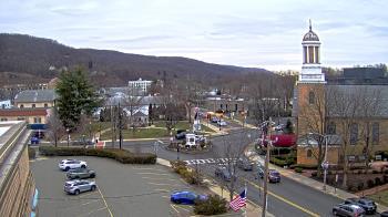 Weather camera view of Village of Suffern.
