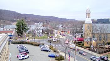 Weather camera view of Village of Suffern.