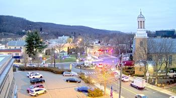 Weather camera view of Village of Suffern.