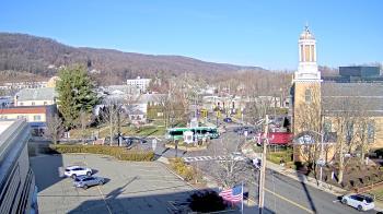 Weather camera view of Village of Suffern.