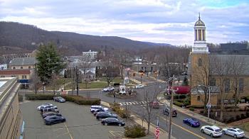 Weather camera view of Village of Suffern.
