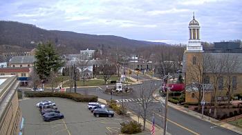 Weather camera view of Village of Suffern.