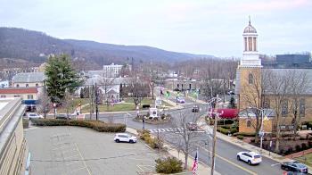 Weather camera view of Village of Suffern.