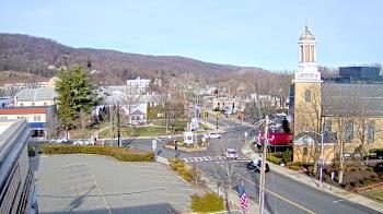 Weather camera view of Village of Suffern.