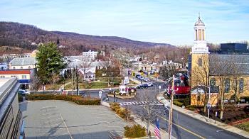 Weather camera view of Village of Suffern.