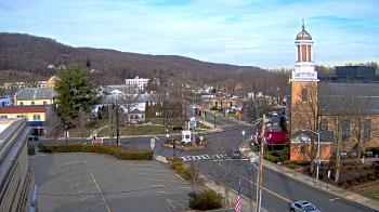 Weather camera view of Village of Suffern.