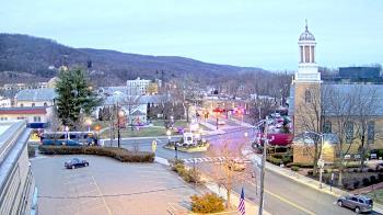 Weather camera view of Village of Suffern.