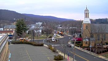 Weather camera view of Village of Suffern.