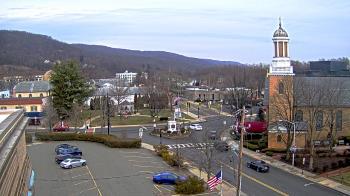 Weather camera view of Village of Suffern.