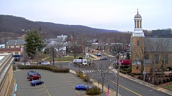 Weather camera view of Village of Suffern.