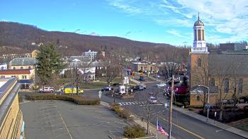 Weather camera view of Village of Suffern.