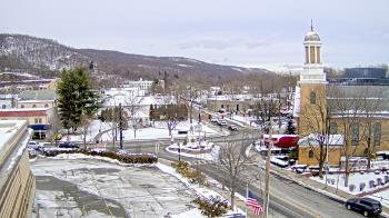 Weather camera view of Village of Suffern.