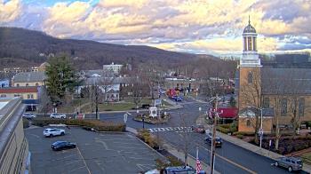 Weather camera view of Village of Suffern.