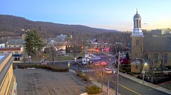 Weather camera view of Village of Suffern.