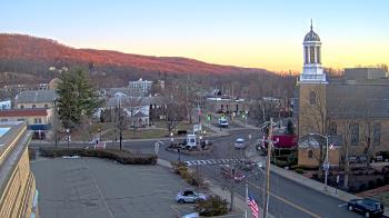 Weather camera view of Village of Suffern.