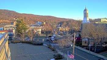 Weather camera view of Village of Suffern.